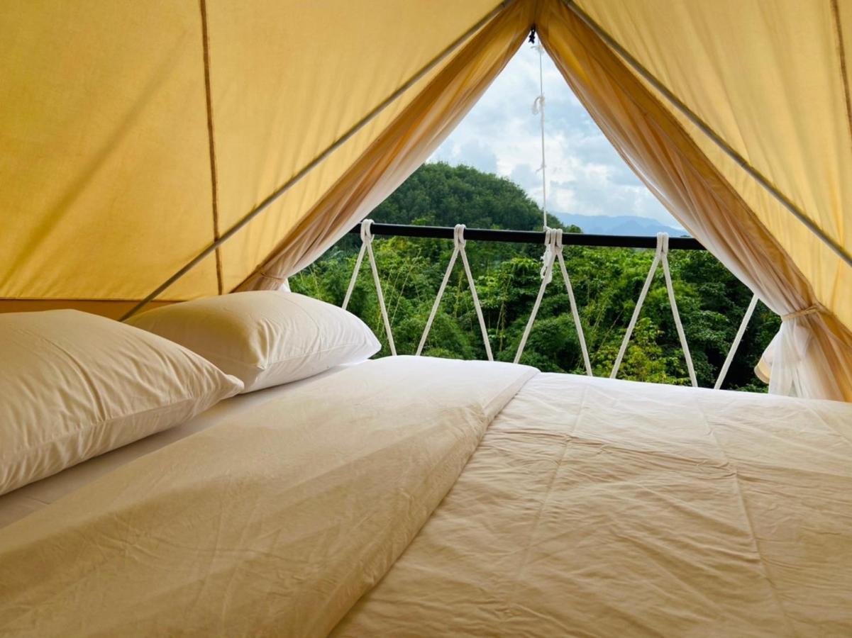 Tanoshi Glamping In Khao Sok 호텔 Khao Sok National Park 외부 사진